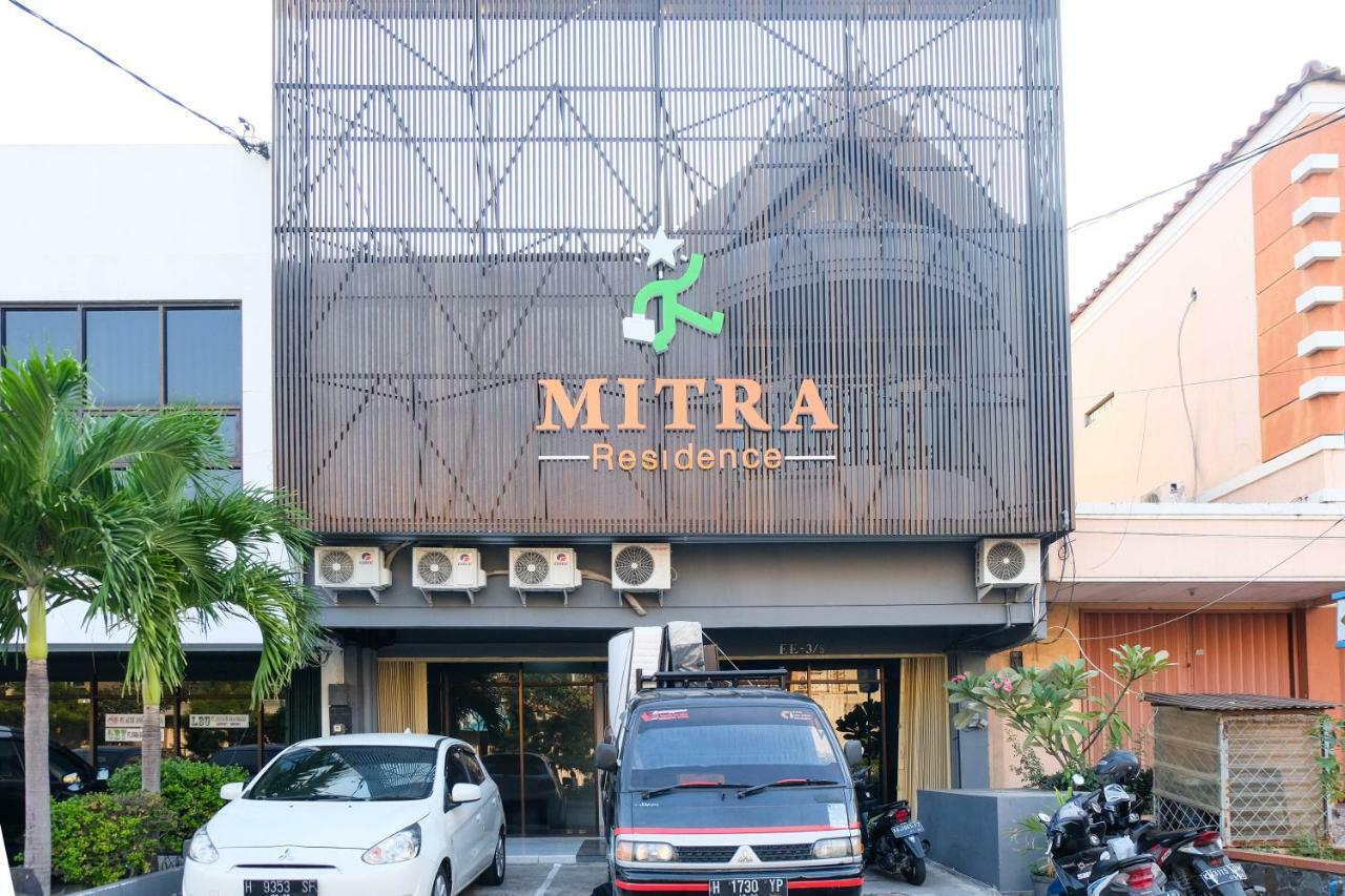 Hotel Reddoorz Near Ahmad Yani Airport 3 Semarang Exterior foto