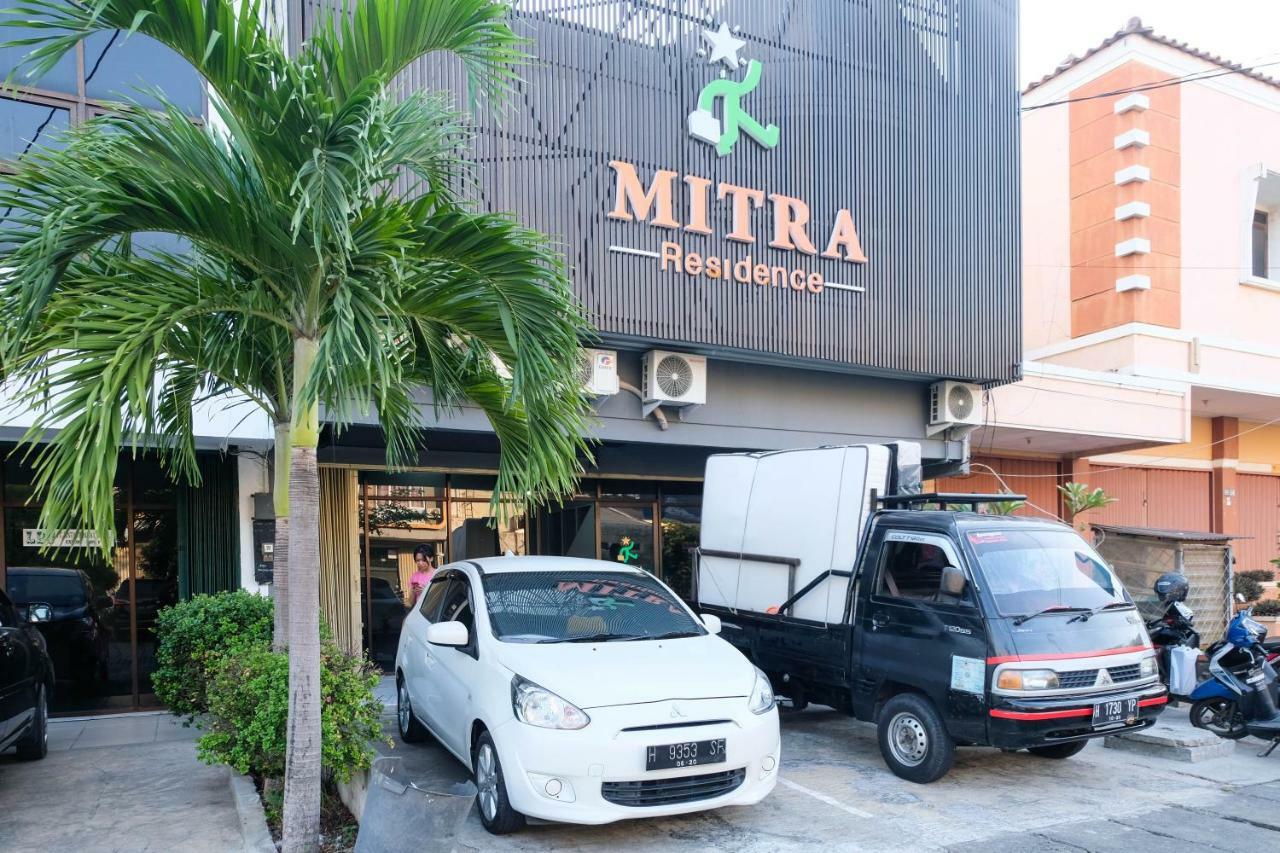 Hotel Reddoorz Near Ahmad Yani Airport 3 Semarang Exterior foto